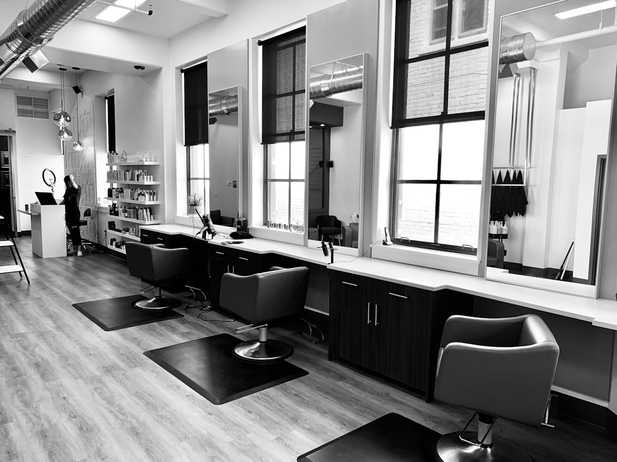 The Dayroom Salon Salon Atmosphere